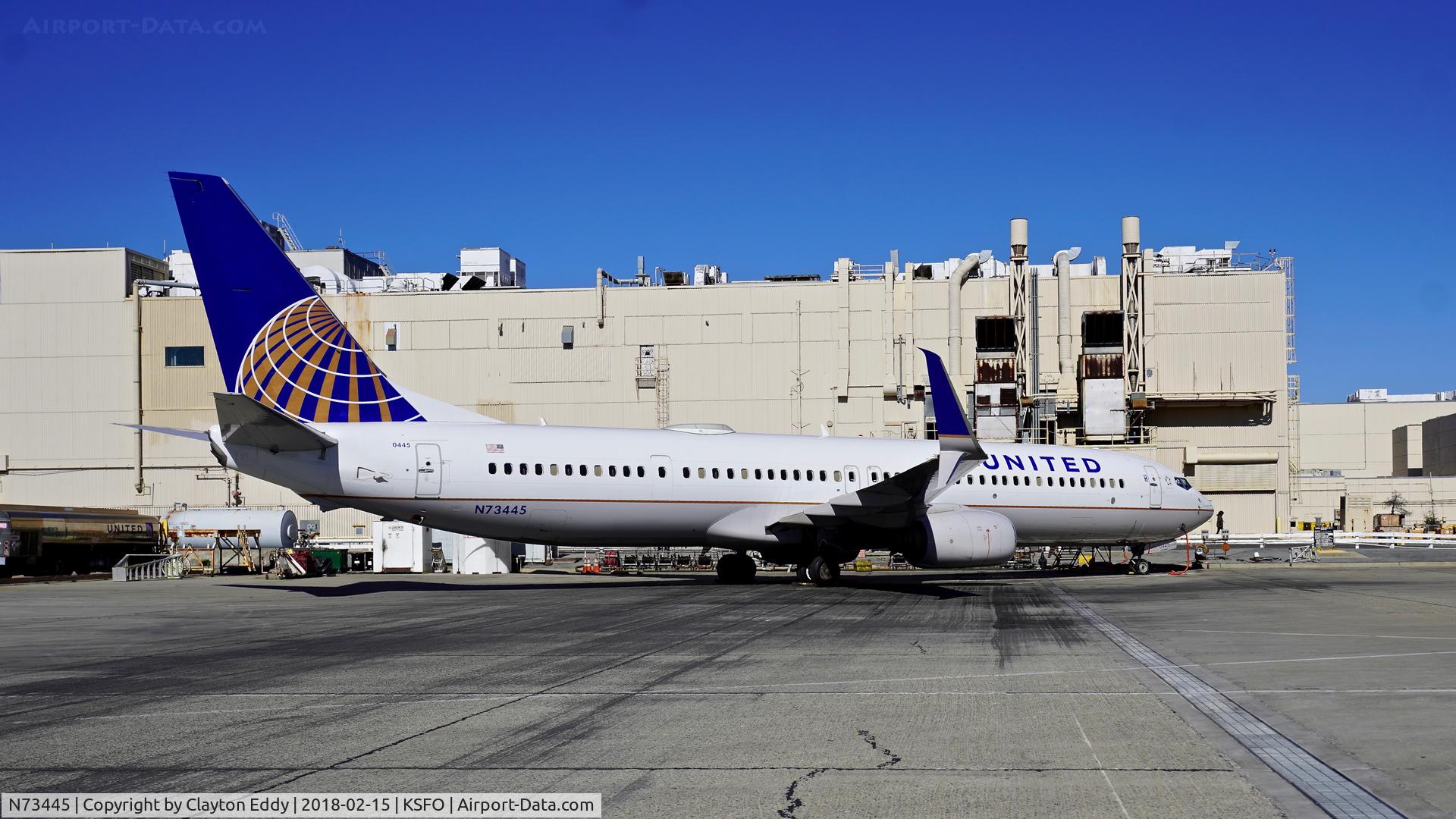 N73445, 2011 Boeing 737-924/ER C/N 40000, SFO 2018.