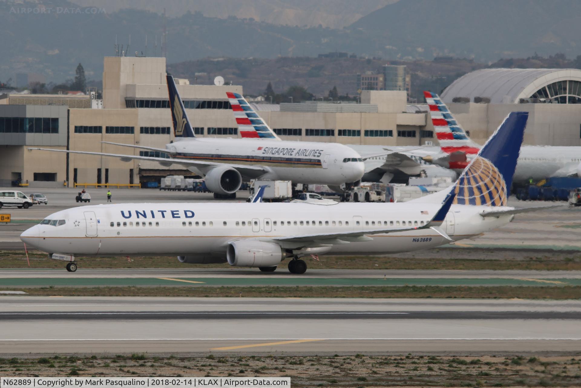 N62889, 2015 Boeing 737-924/ER C/N 42193, Boeing 737-900ER