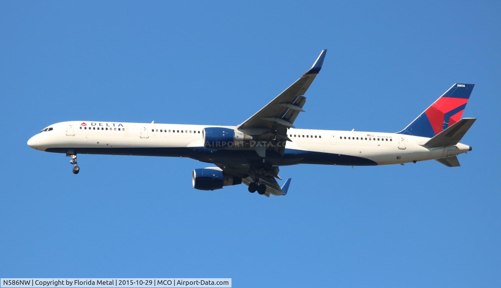 N586NW, 2002 Boeing 757-351 C/N 32987, Delta