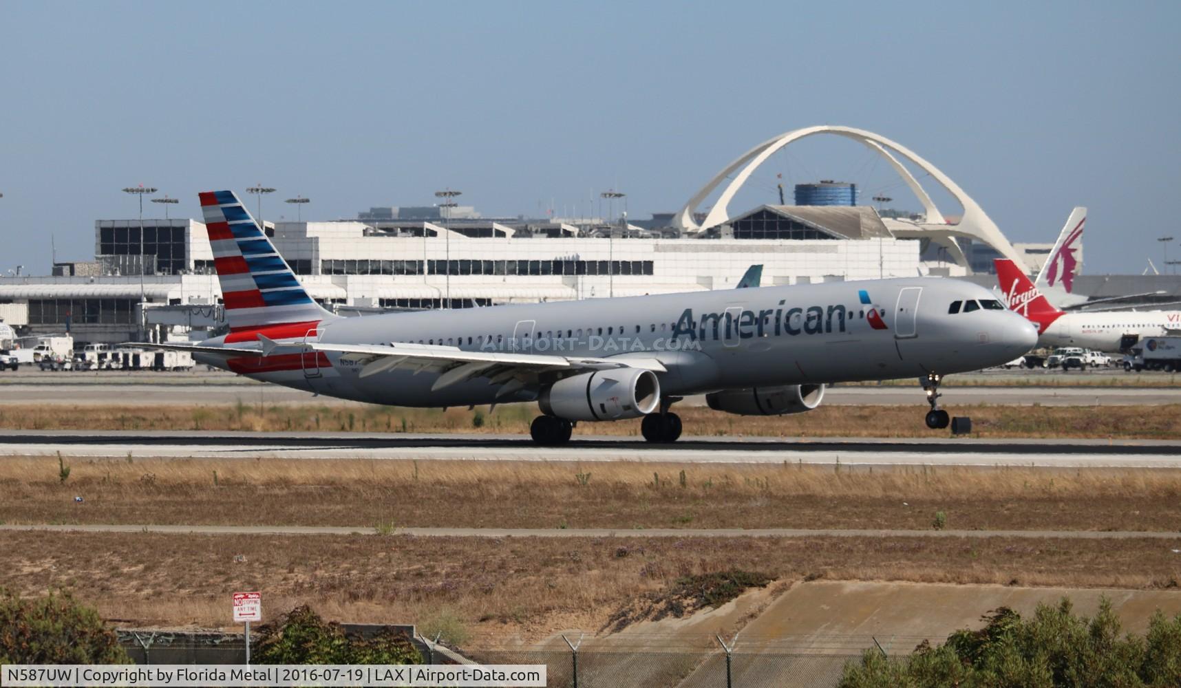 N587UW, 2014 Airbus A321-231 C/N 6236, American