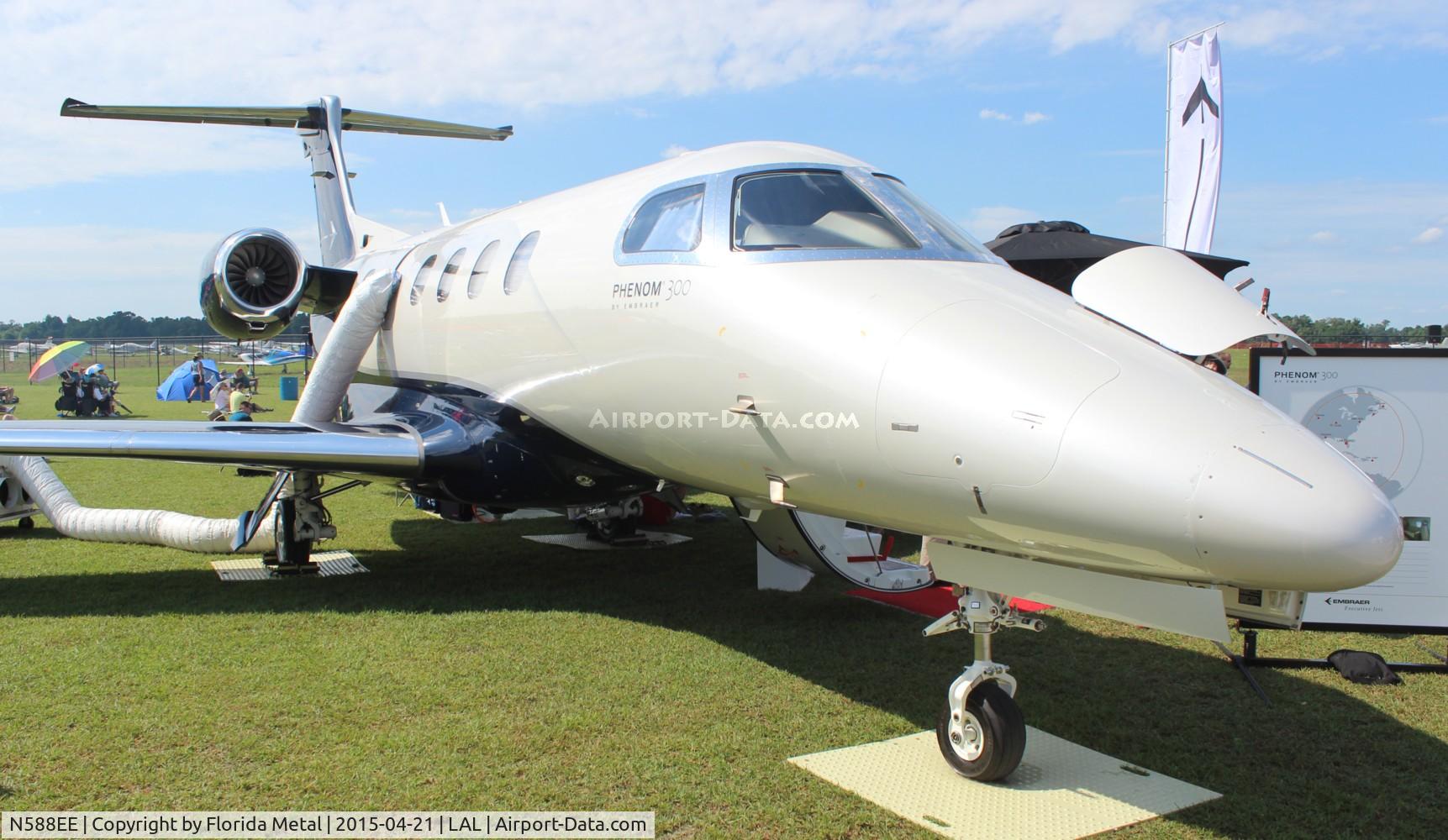 N588EE, 2014 Embraer EMB-505 Phenom 300 C/N 50500188, Phenom 300
