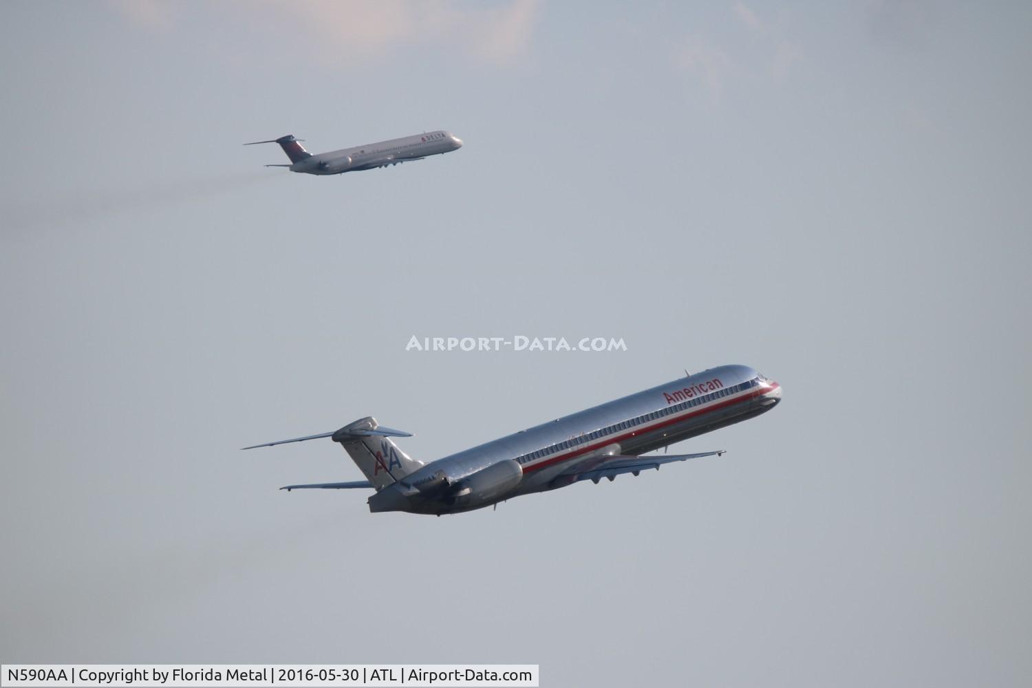 N590AA, 1991 McDonnell Douglas MD-83 (DC-9-83) C/N 53253, American