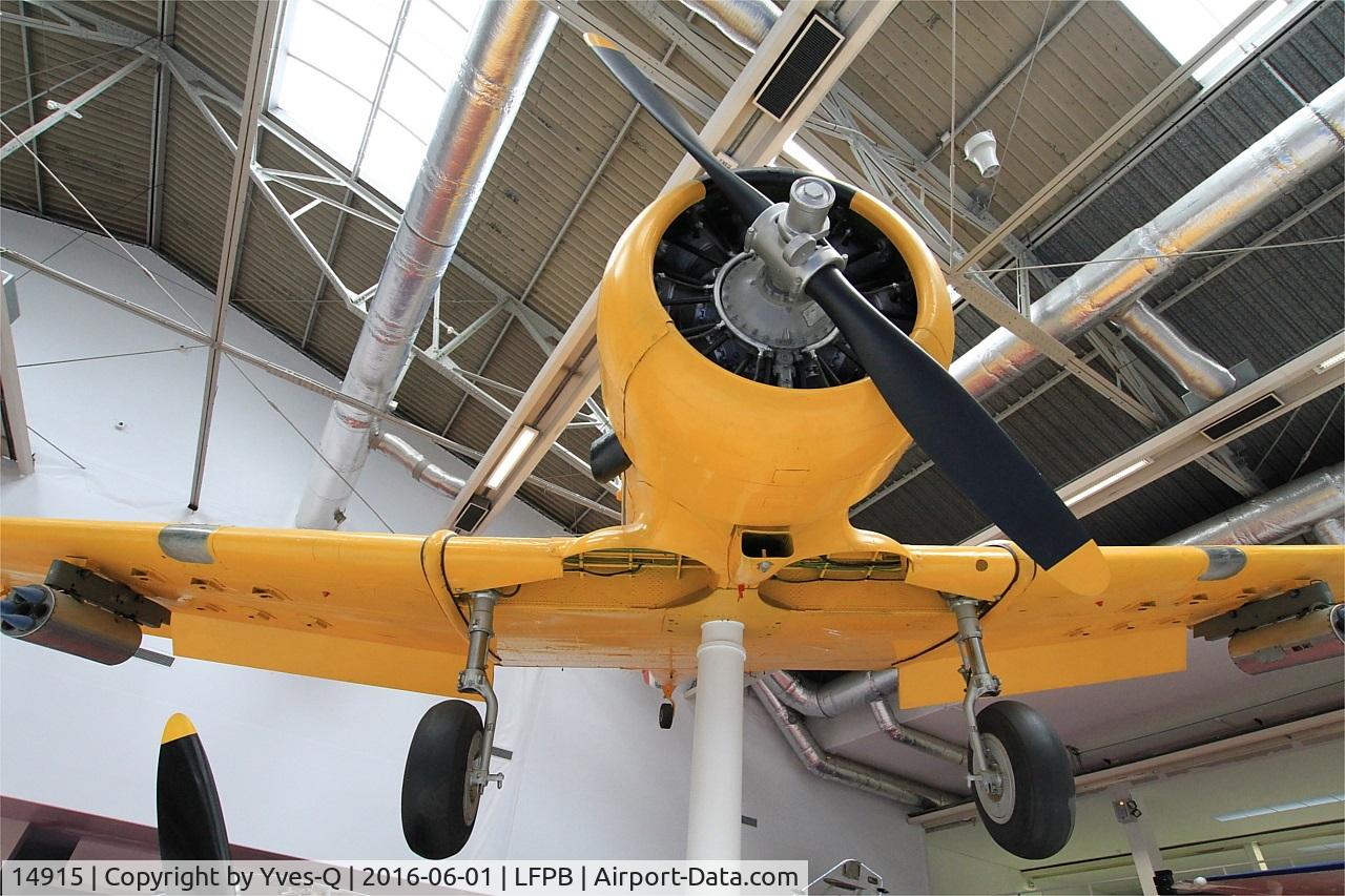 14915, 1951 North American T-6G Texan C/N 182-209, North American T-6G Texan, Exibited at Air & Space Museum Paris-Le Bourget (LFPB)