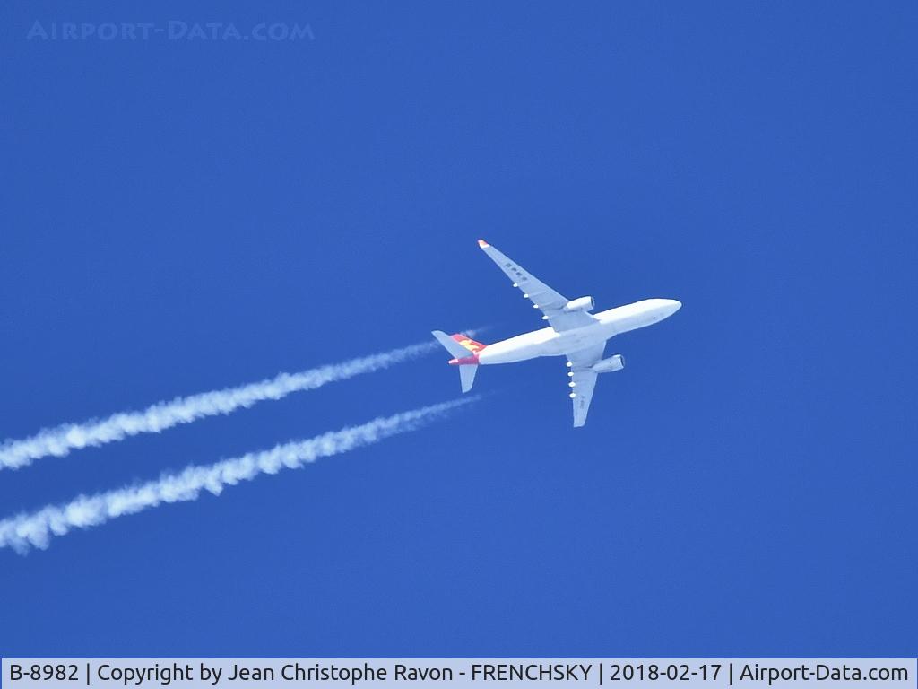 B-8982, 2017 Airbus A330-243 C/N 1782, overflying Bordeaux city, Capital Airlines 362 LEMD Madrid Barajas, Spain to ZSHC Hangzhou Xiaoshan, China, flight level 340
