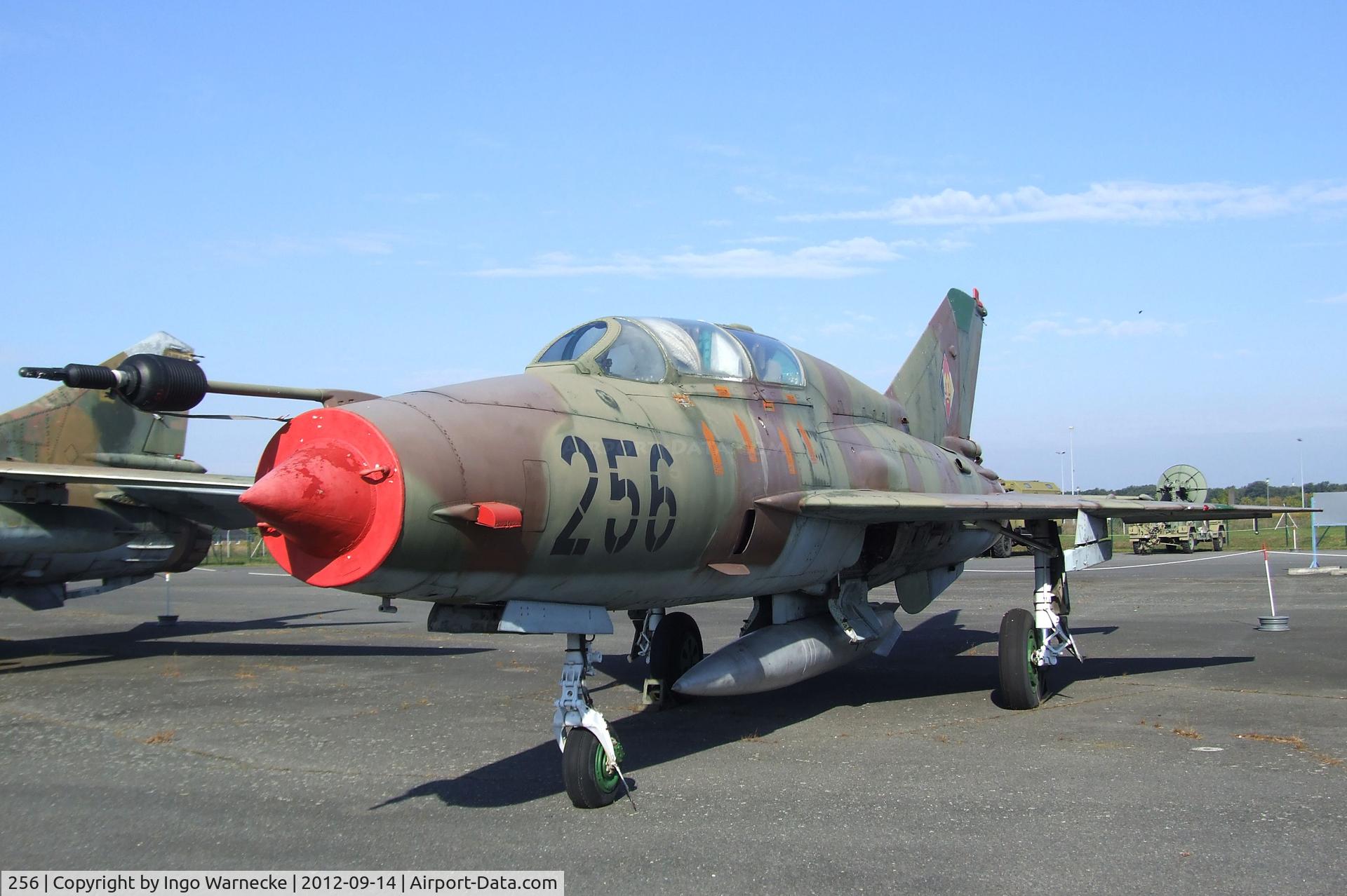 256, 1971 Mikoyan-Gurevich MiG-21UM C/N 02695156, Mikoyan i Gurevich MiG-21UM MONGOL-B at the Luftwaffenmuseum, Berlin-Gatow
