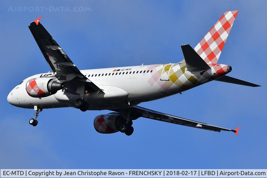 EC-MTD, 2004 Airbus A319-111 C/N 2318, V72403 from Bastia landing runway 23