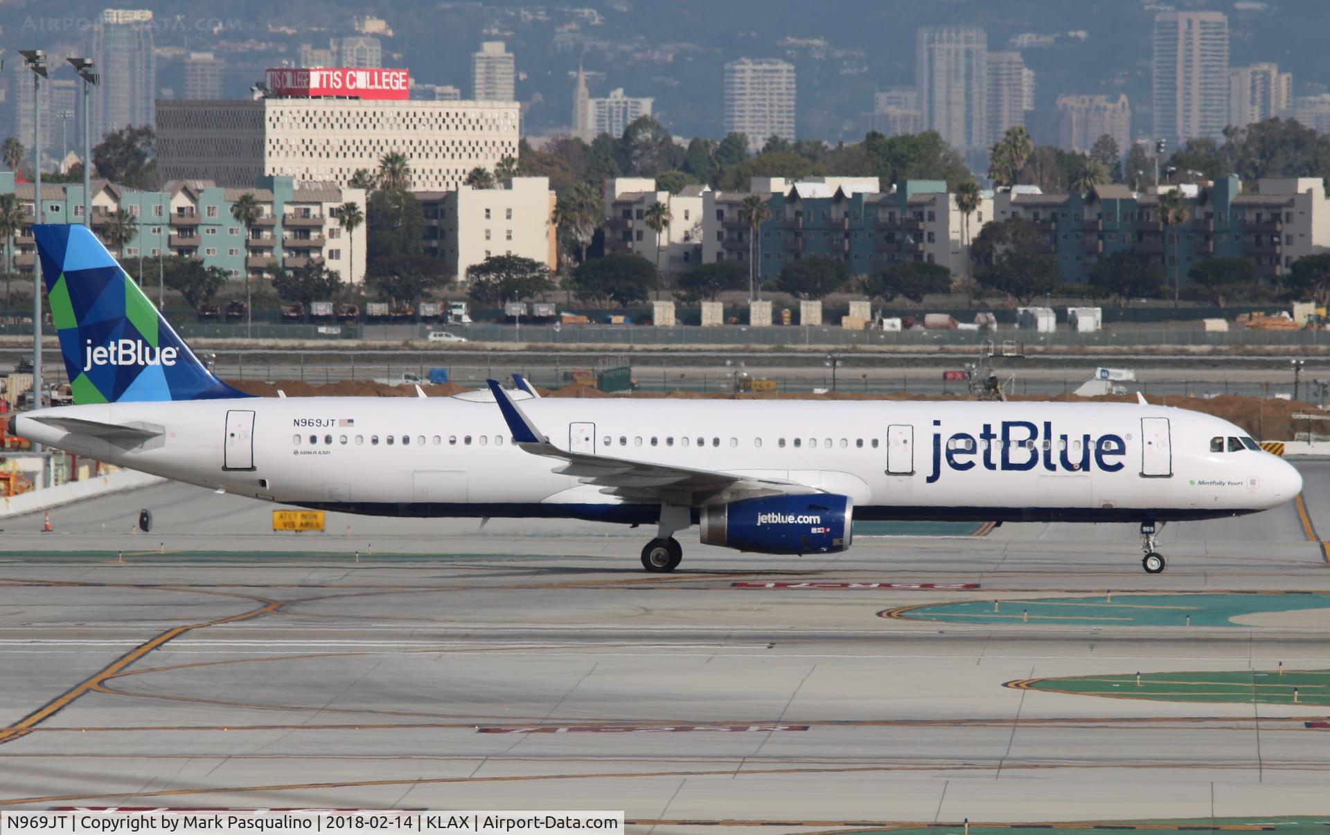 N969JT, 2016 Airbus A321-231 C/N 7353, Airbus A321