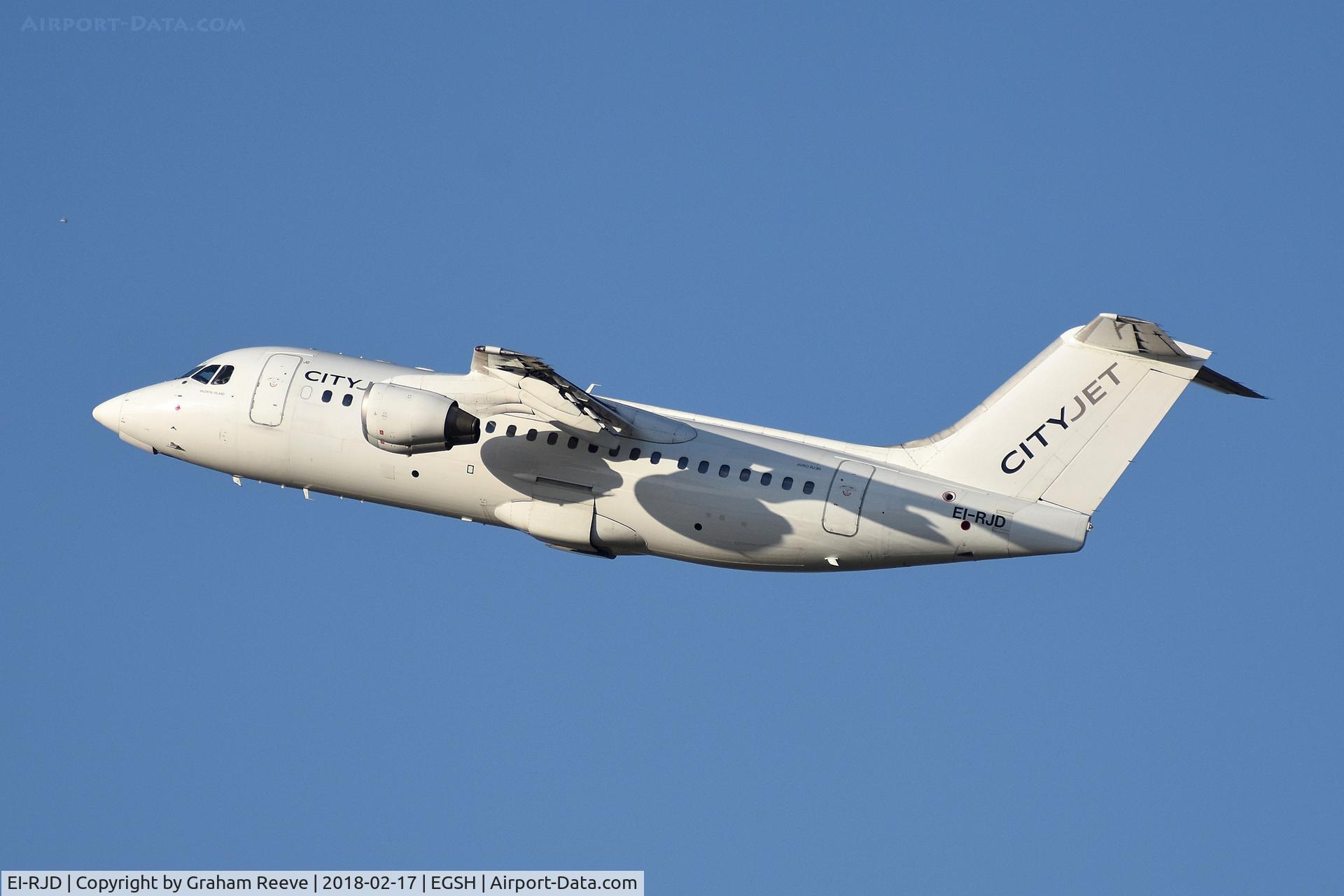 EI-RJD, 1998 BAE Systems Avro 146-RJ85 C/N E.2334, Departing from Norwich.