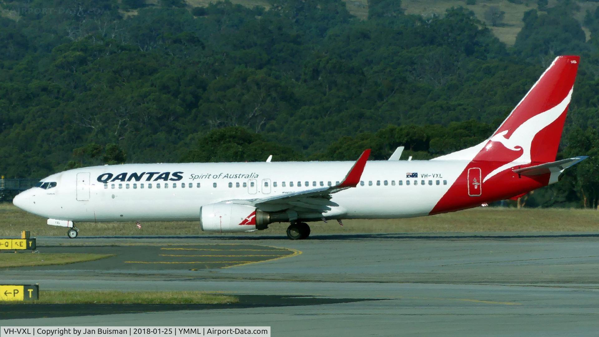 VH-VXL, 2002 Boeing 737-838 C/N 33482, Quantas