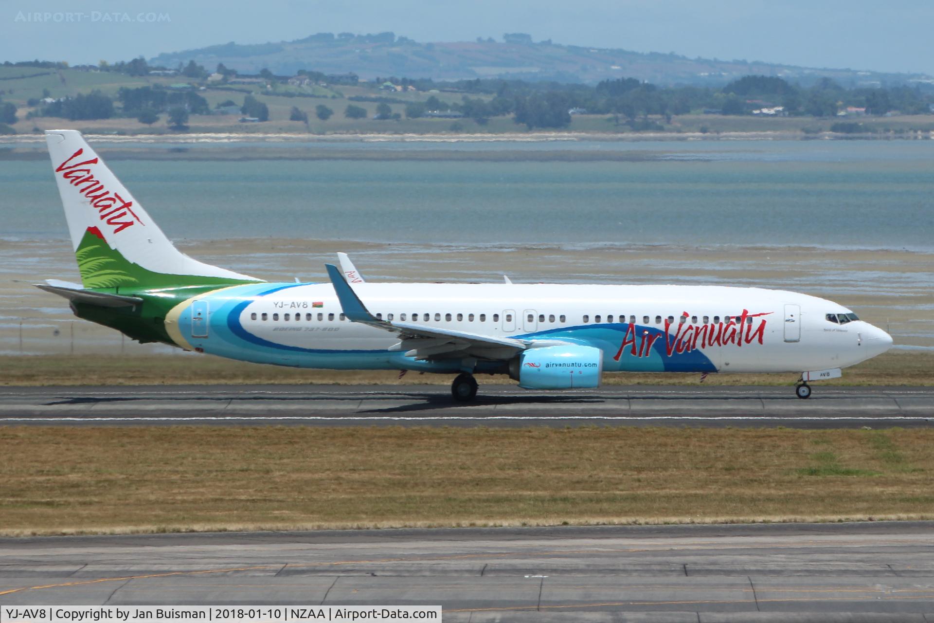 YJ-AV8, 2016 Boeing 737-8SH C/N 42052, Air Vanuatu