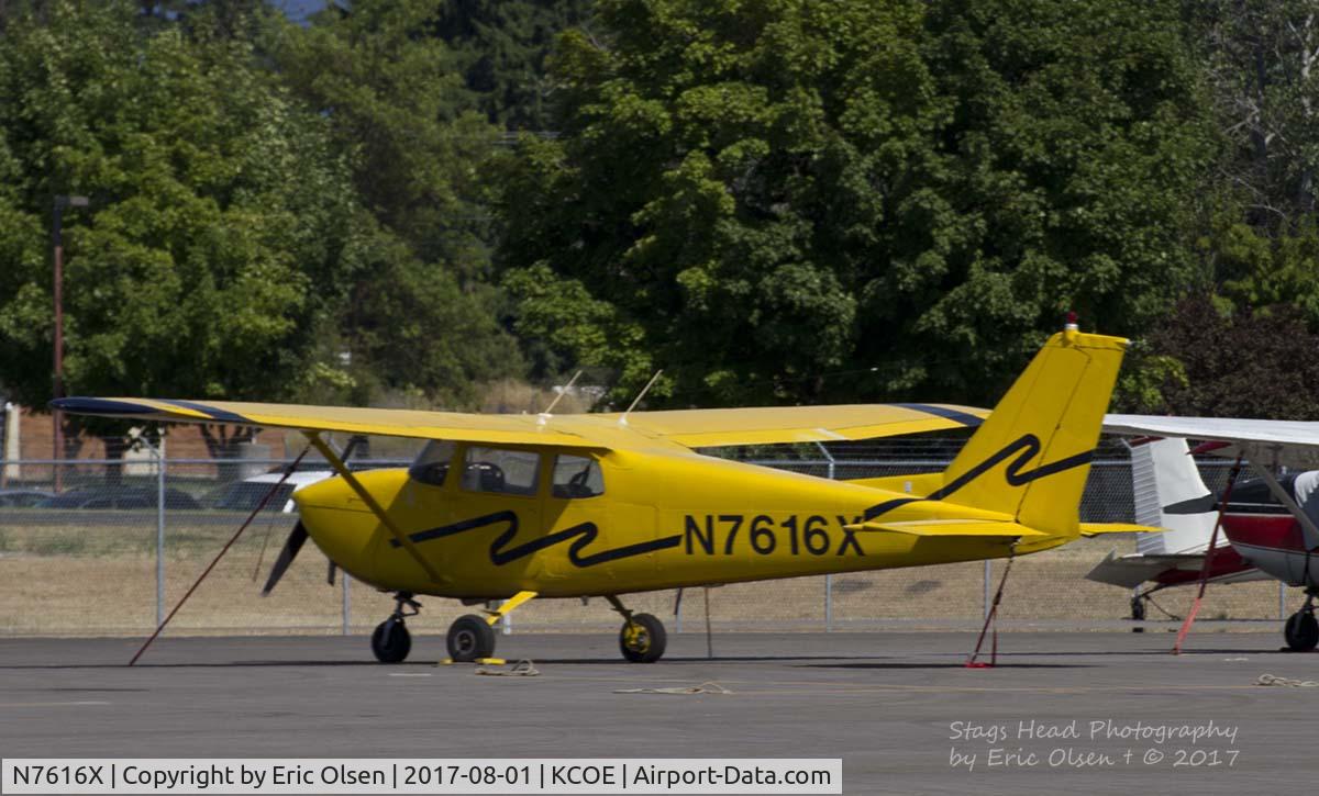 N7616X, 1960 Cessna 172B C/N 17248116, Cessna 172 at KCOE.