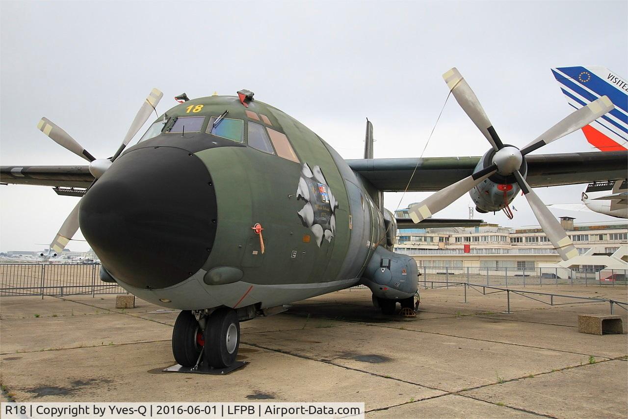 R18, Transall C-160R C/N 18, Transall C-160R, Air & Space Museum Paris-Le Bourget (LFPB)