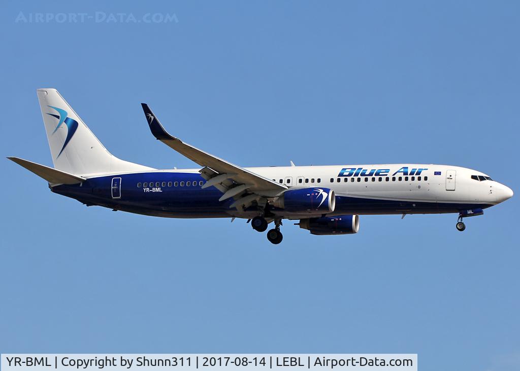 YR-BML, 2010 Boeing 737-82R C/N 40697, Landing rwy 25R