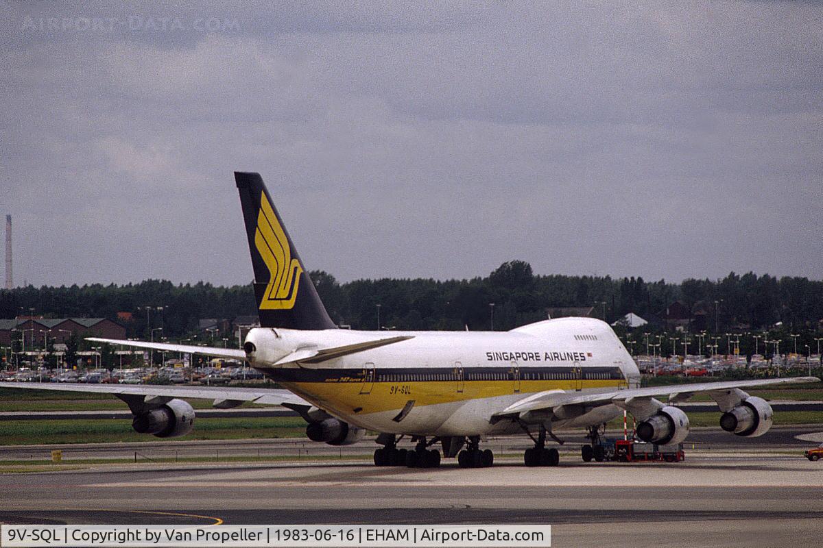 9V-SQL, 1980 Boeing 747-212B C/N 21937, Singapore Airlines Boeing 747-212B parked at Schiphol airport, the Netherlands, 1983