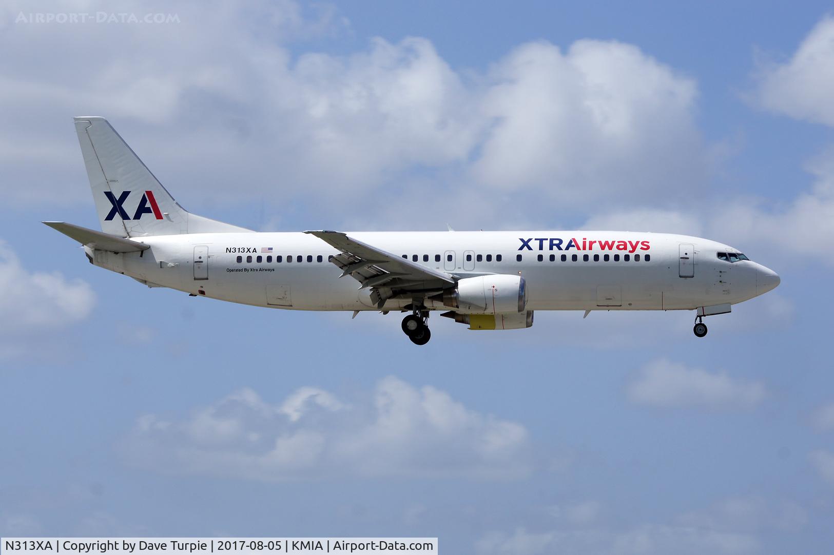 N313XA, 1991 Boeing 737-484 C/N 25313, No comment.