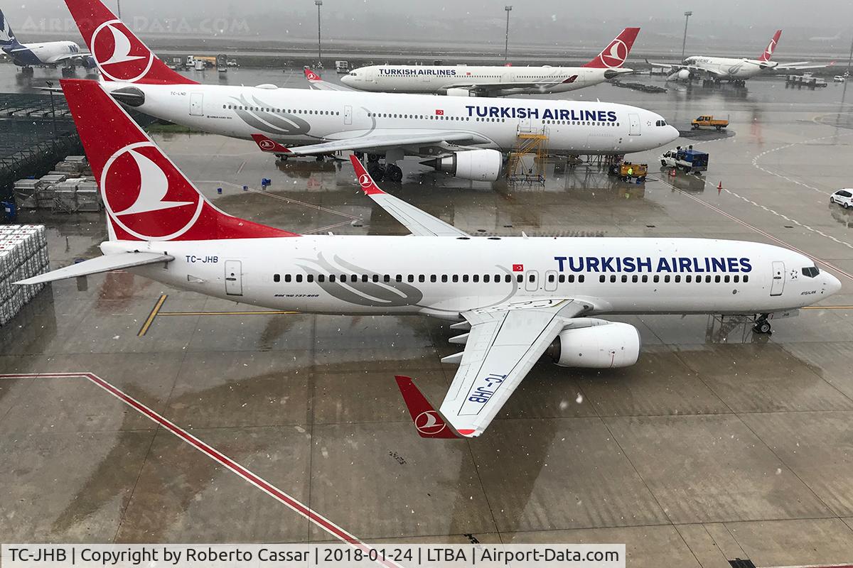 TC-JHB, 2008 Boeing 737-8F2 C/N 35741, Ataturk Airport