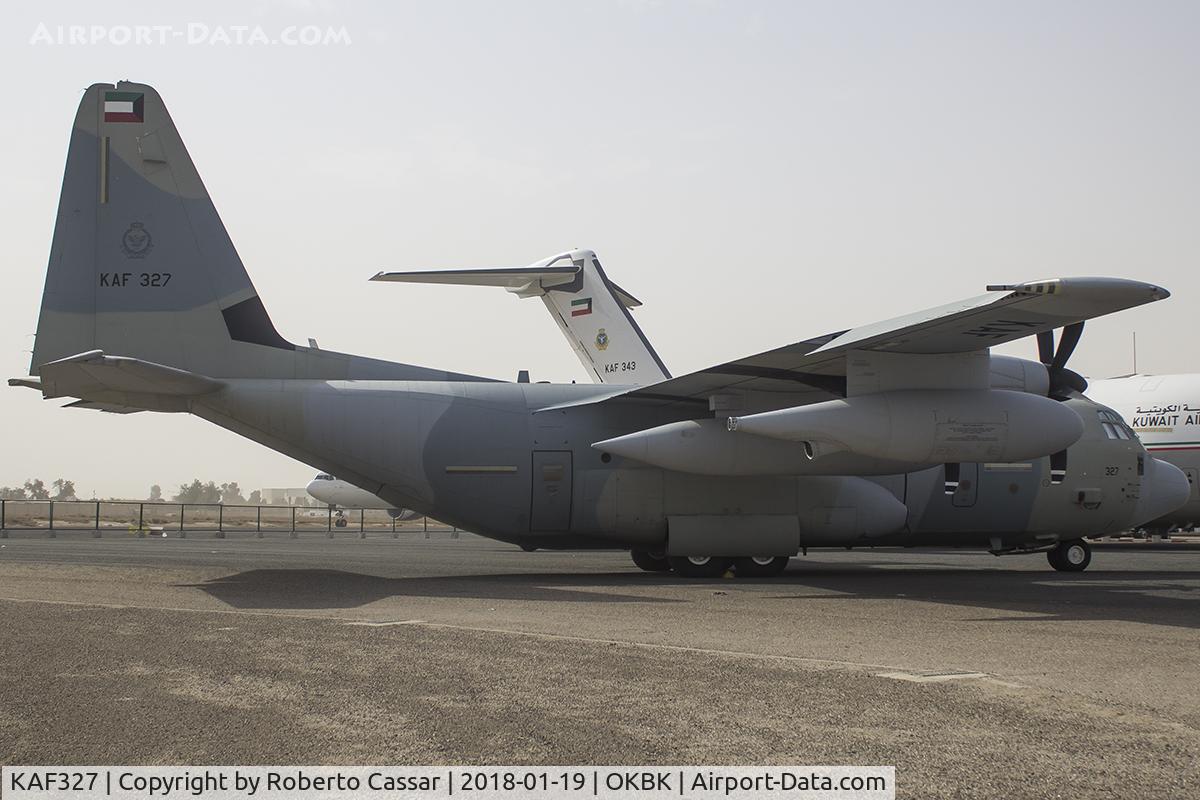 KAF327, Lockheed Martin KC-130J Super Hercules Hercules C/N 382-5749, Kuwait Aviation Show 2018