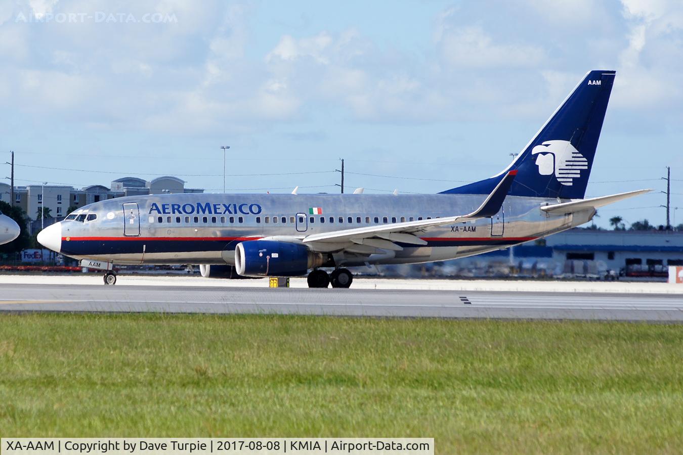 XA-AAM, 2003 Boeing 737-752 C/N 33783, No Comments