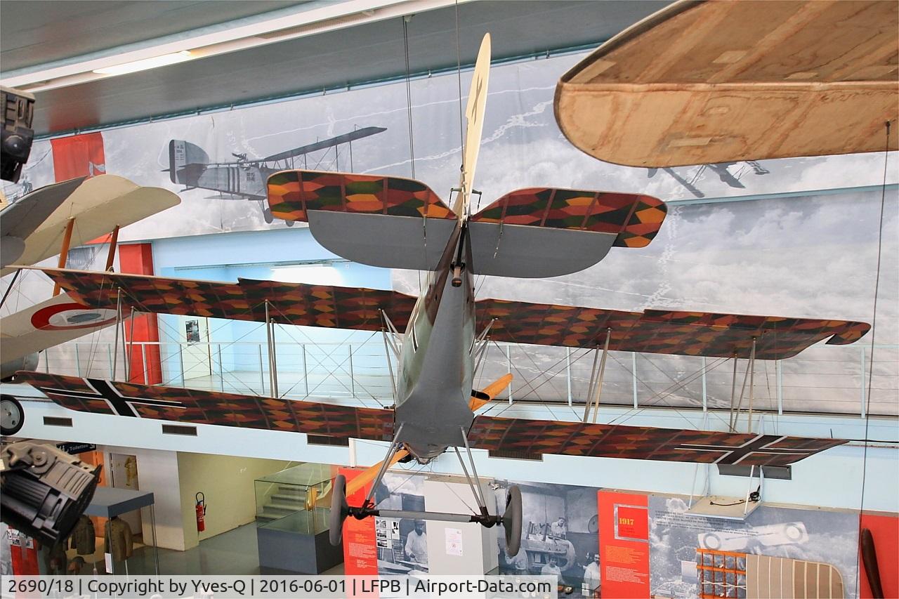 2690/18, 1918 Pfalz DXII C/N 3240, Pfalz DXII, Air & Space Museum Paris-Le Bourget Airport (LFPB-LBG)