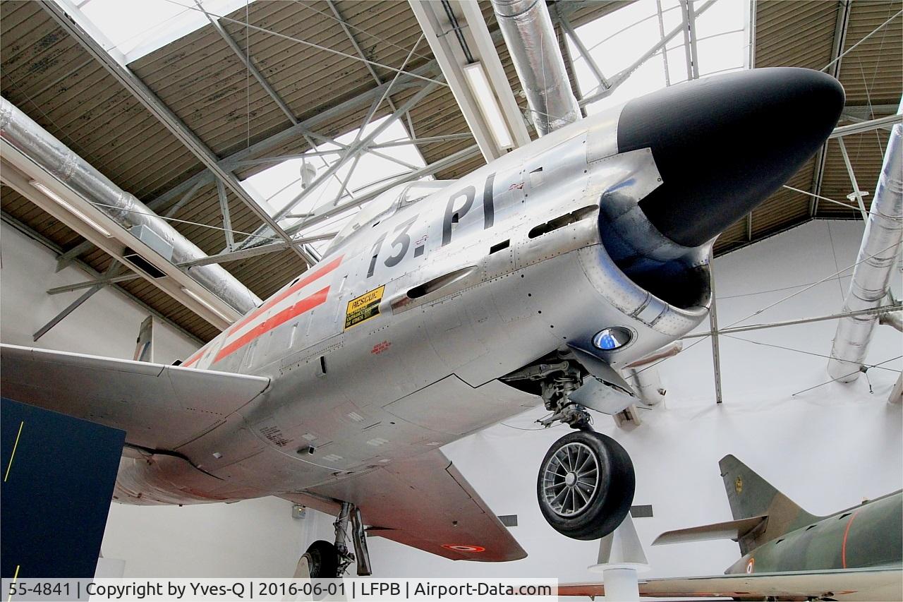 55-4841, 1955 North American F-86K Sabre C/N 221-81, North American F-86K Sabre, Air & Space Museum Paris-Le Bourget (LFPB)