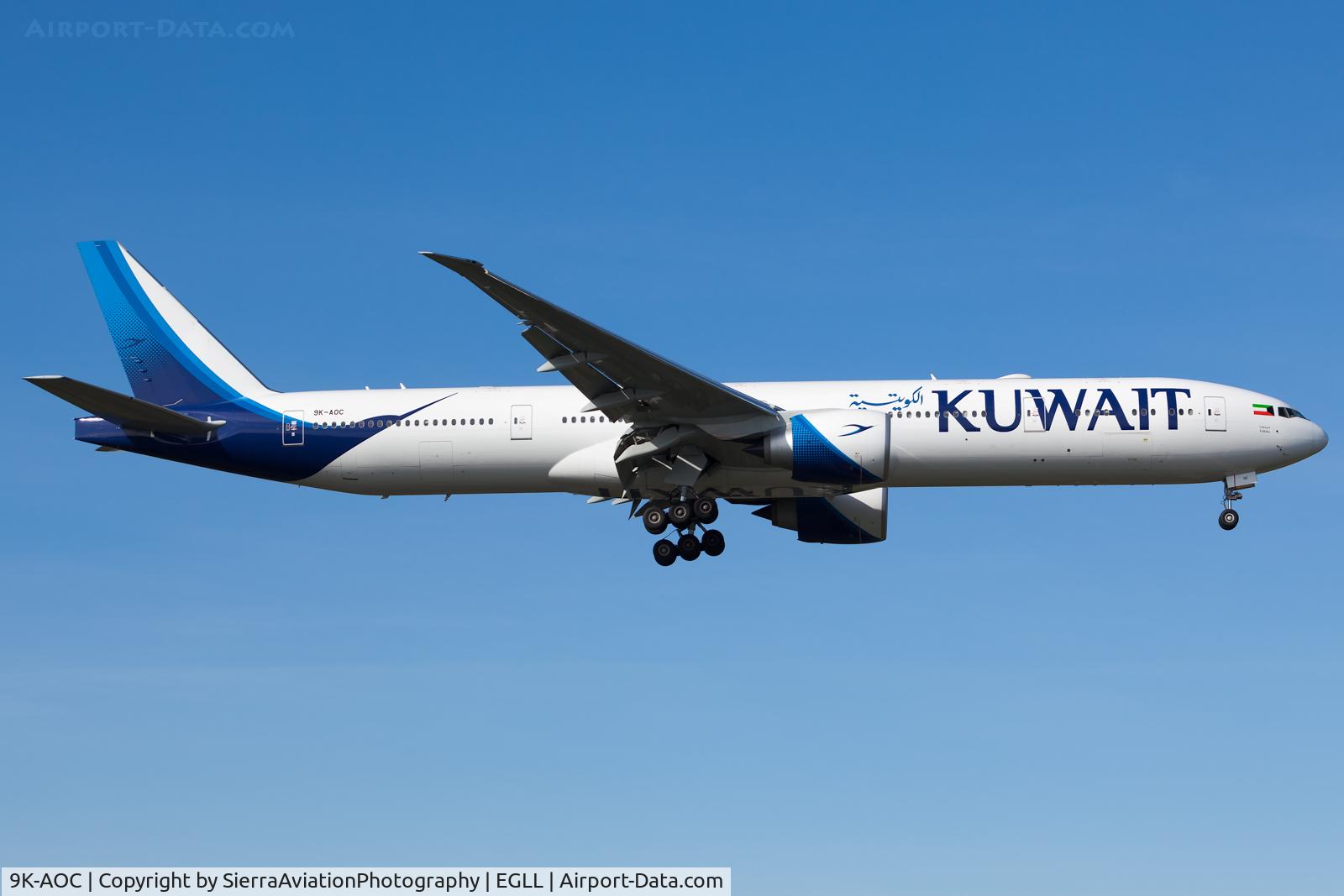 9K-AOC, 2016 Boeing 777-300/ER C/N 62561, Kuwait Airways