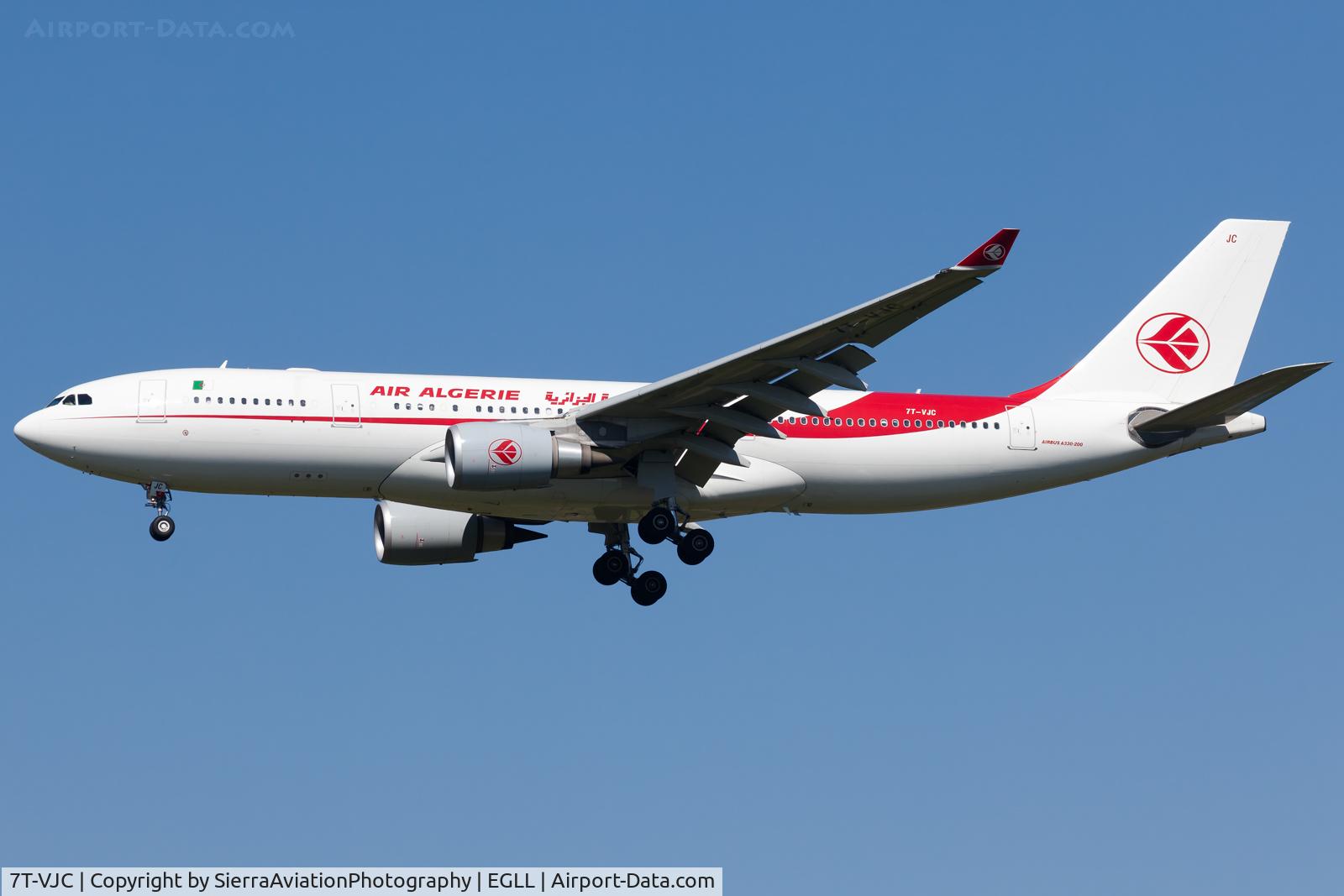 7T-VJC, 2015 Airbus A330-202 C/N 1649, Air Algerie