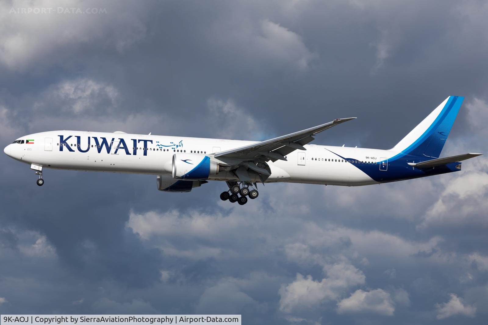 9K-AOJ, 2017 Boeing 777-300/ER C/N 62567, Kuwait Airways