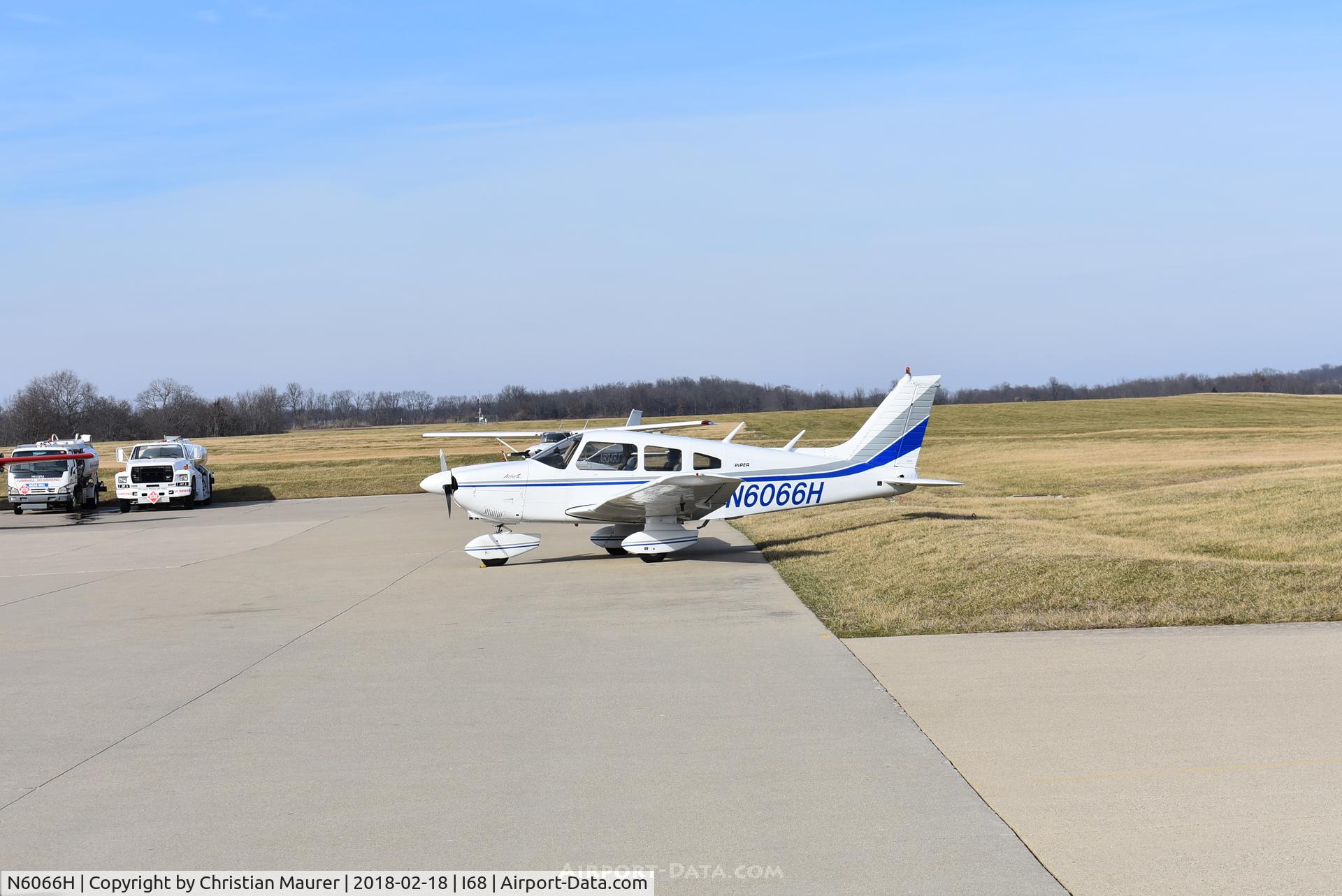 N6066H, Piper PA-28-181 C/N 28-7890205, Piper PA-28-181