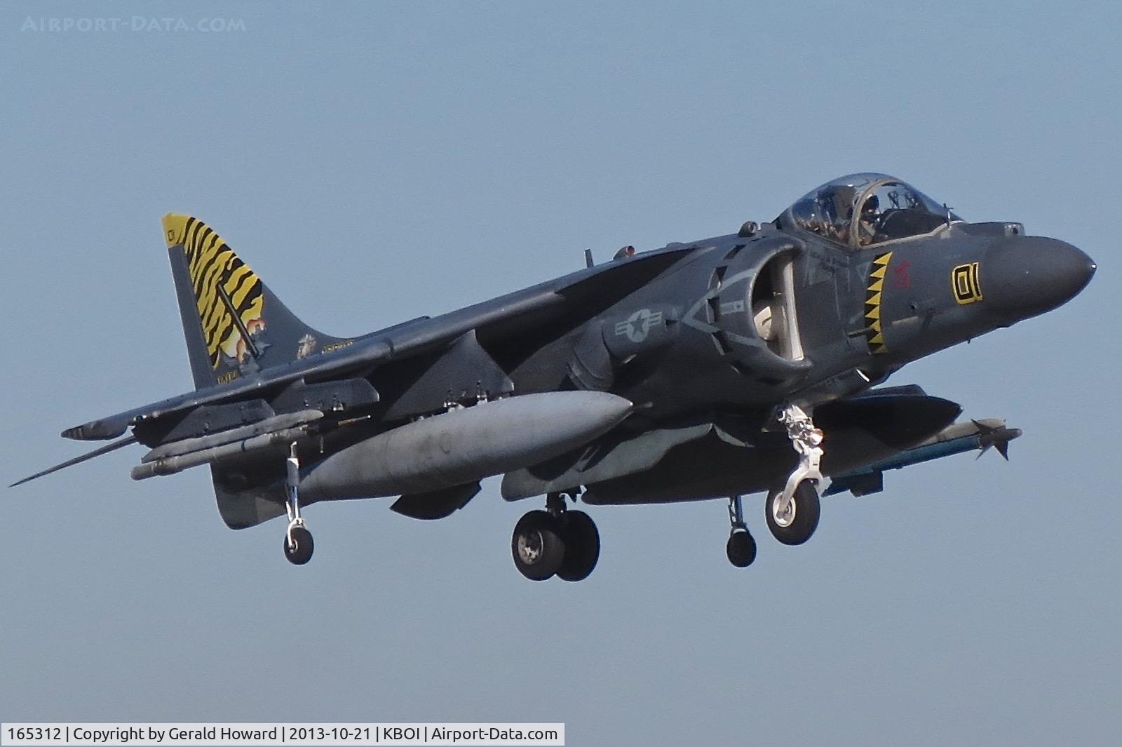 165312, Boeing AV-8B+(R)-24-MC C/N 270, Departing RWY 10R. VMA-542, Cherry Point, NC.