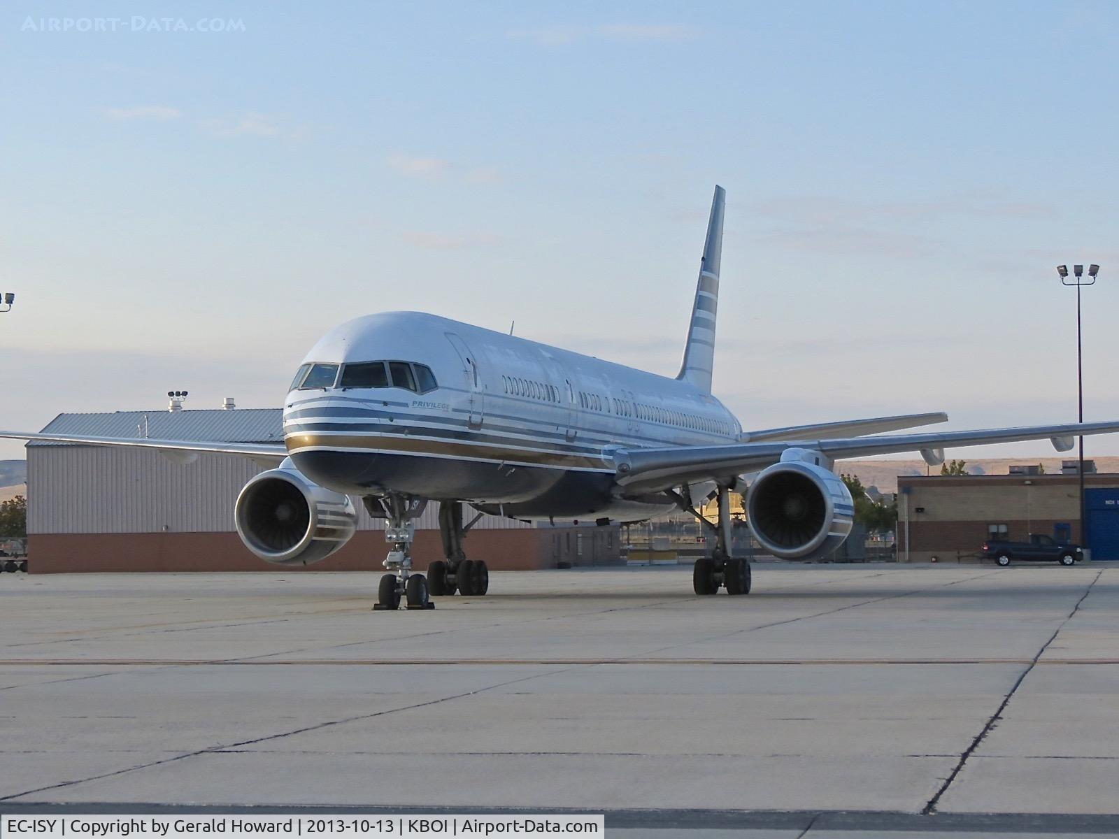EC-ISY, 1993 Boeing 757-256 C/N 26241, Parked on the Idaho ANG ramp.