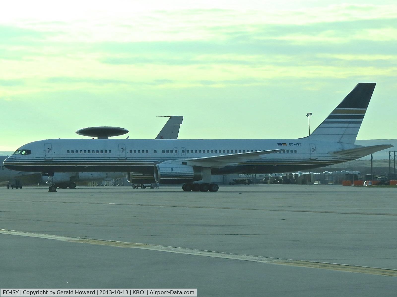 EC-ISY, 1993 Boeing 757-256 C/N 26241, Parked on the Idaho ANG ramp.