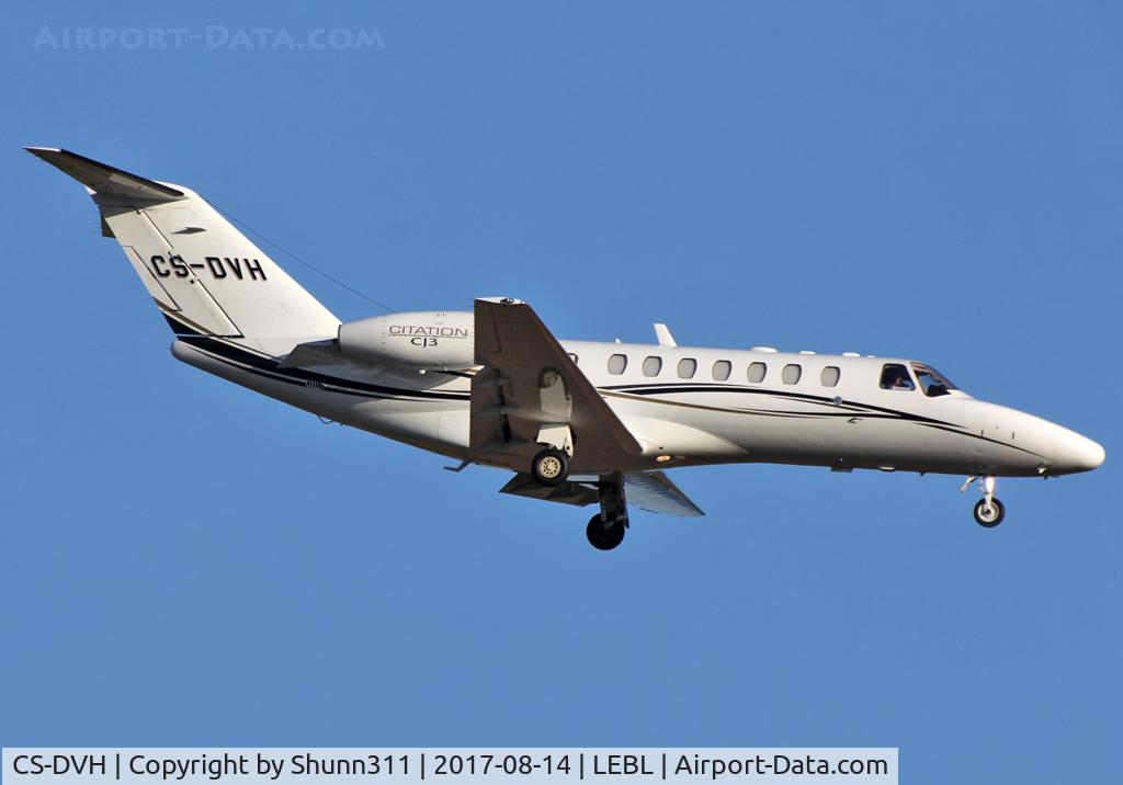 CS-DVH, 2006 Cessna 525B CitationJet CJ3 C/N 525B-0101, Landing rwy 25R