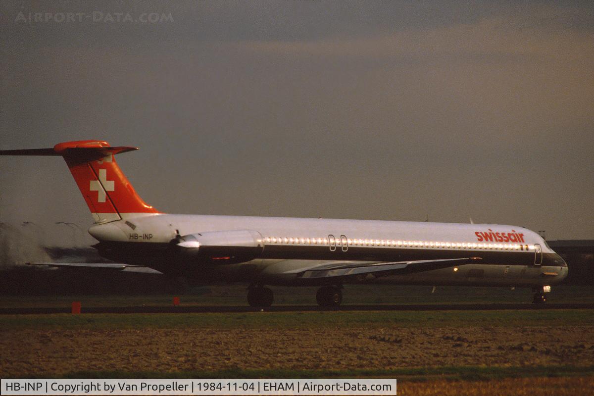 HB-INP, 1981 McDonnell Douglas MD-81 (DC-9-81) C/N 48014, Swissair McDonnell Douglas MD-81 landing at Schiphol airport, the Netherlands, 1984