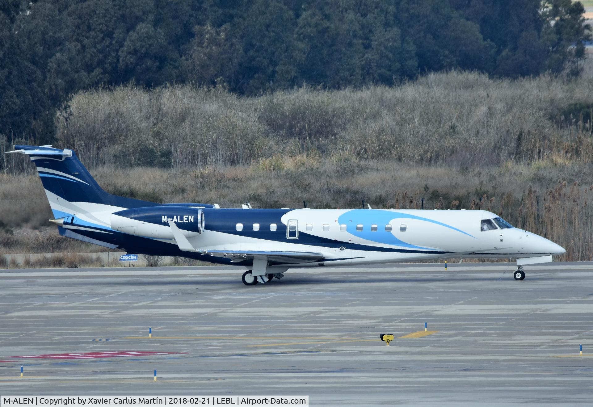 M-ALEN, 2010 Embraer EMB-135BJ Legacy 650 C/N 14501119, Sortida x la 25L