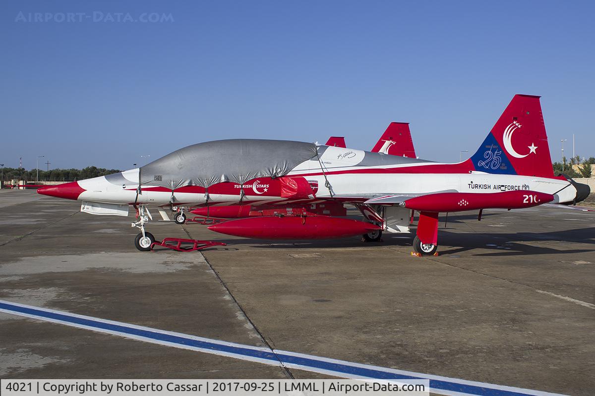 4021, 1971 Canadair NF-5B Freedom Fighter C/N 4021, Malta International Airshow 2017