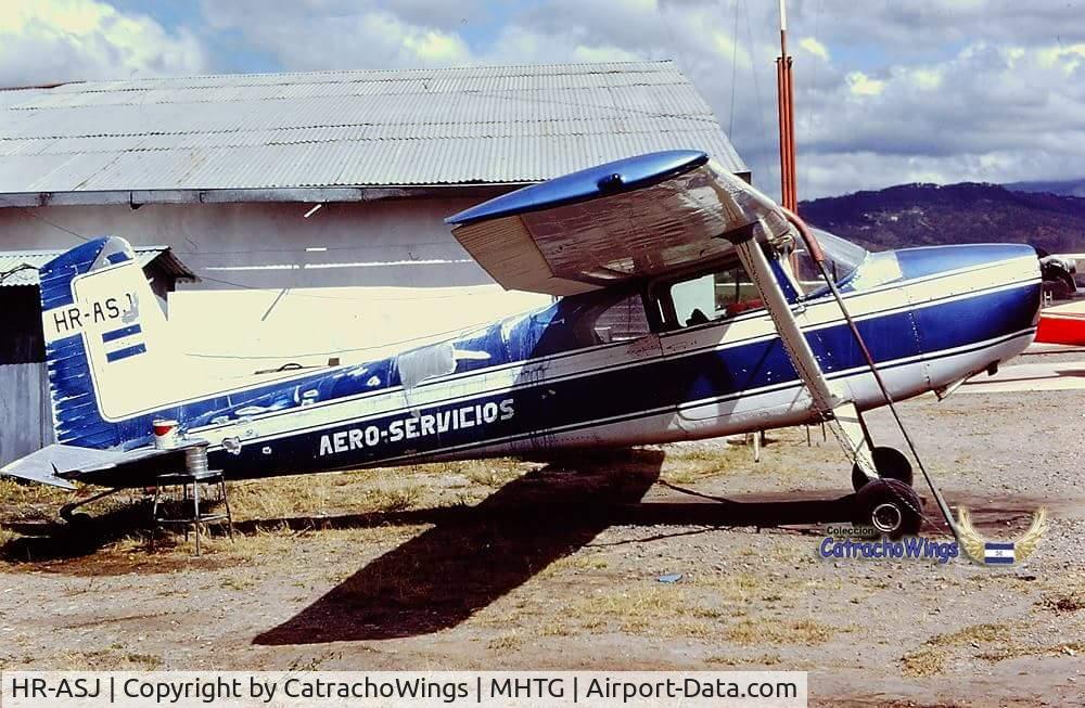 HR-ASJ, Cessna 180A C/N 32912, At Toncontin Airport (TGU) 1977