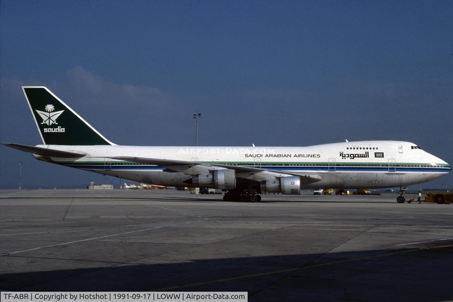 TF-ABR, 1971 Boeing 747-133 C/N 20014, Push back