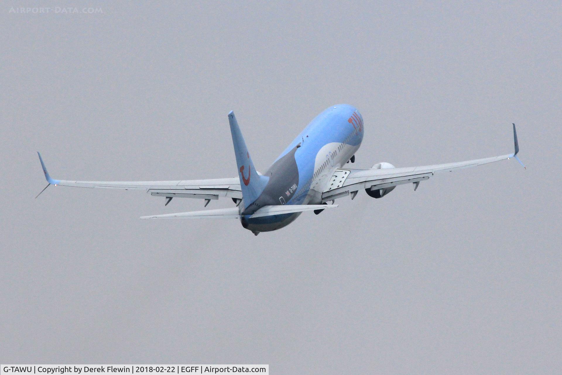 G-TAWU, 2014 Boeing 737-8K5 C/N 37263, 737-8K5, TUI call sign TUI Air 7CV, seen departing r12 en-route to Lanzarote.