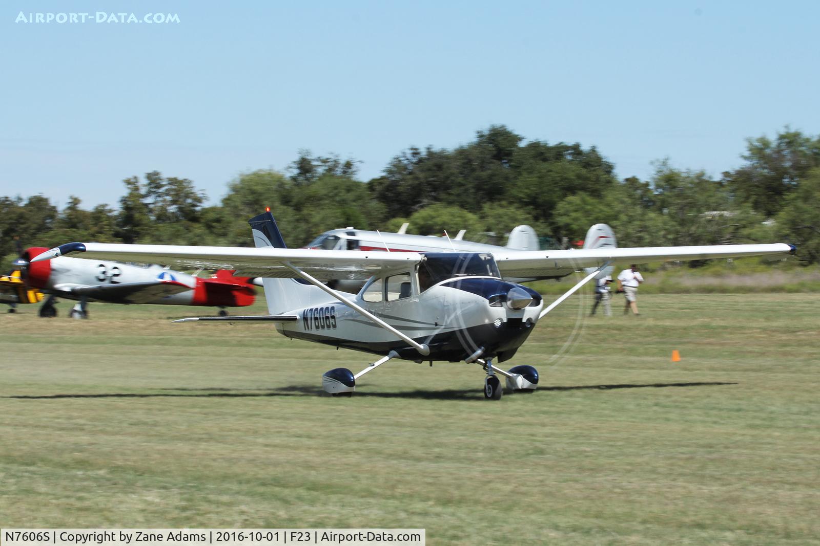 N7606S, 1976 Cessna 182Q Skylane C/N 18265254, At the 2016 Ranger, Texas Fly-in