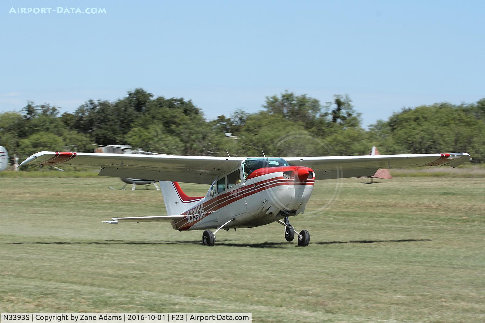 N3393S, 1969 Cessna 210J Centurion C/N 21059193, At the 2016 Ranger, Texas Fly-in