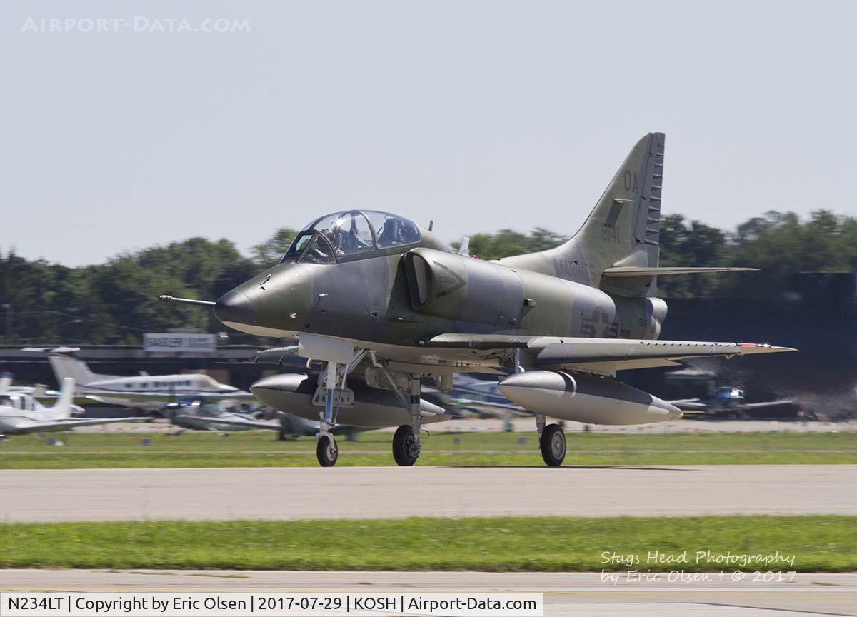 N234LT, Douglas TA-4J Skyhawk C/N 14178, Skyhawk about to depart Airventure.