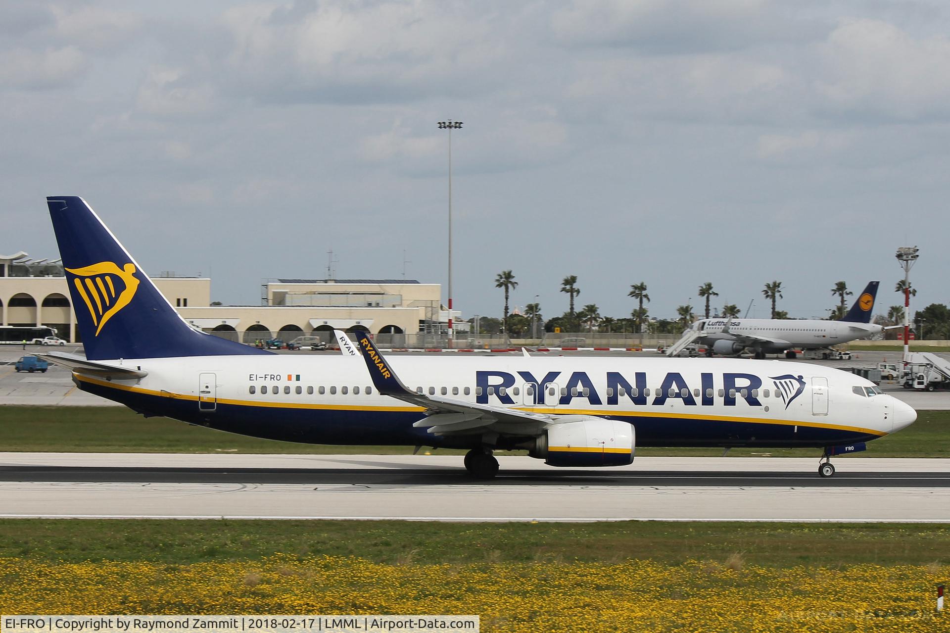 EI-FRO, 2016 Boeing 737-8AS C/N 44742, B737-800 EI-FRO Ryanair
