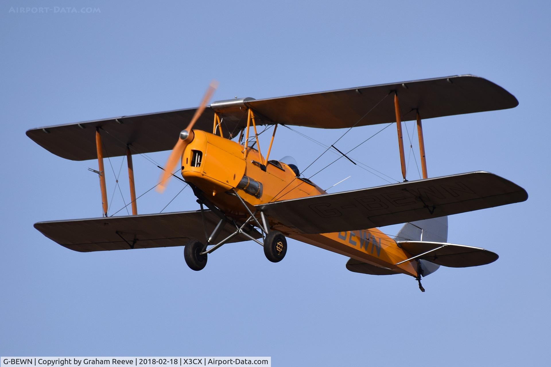 G-BEWN, 1941 De Havilland Australia DH-82A Tiger Moth C/N DHA952, Departing from Northrepps.