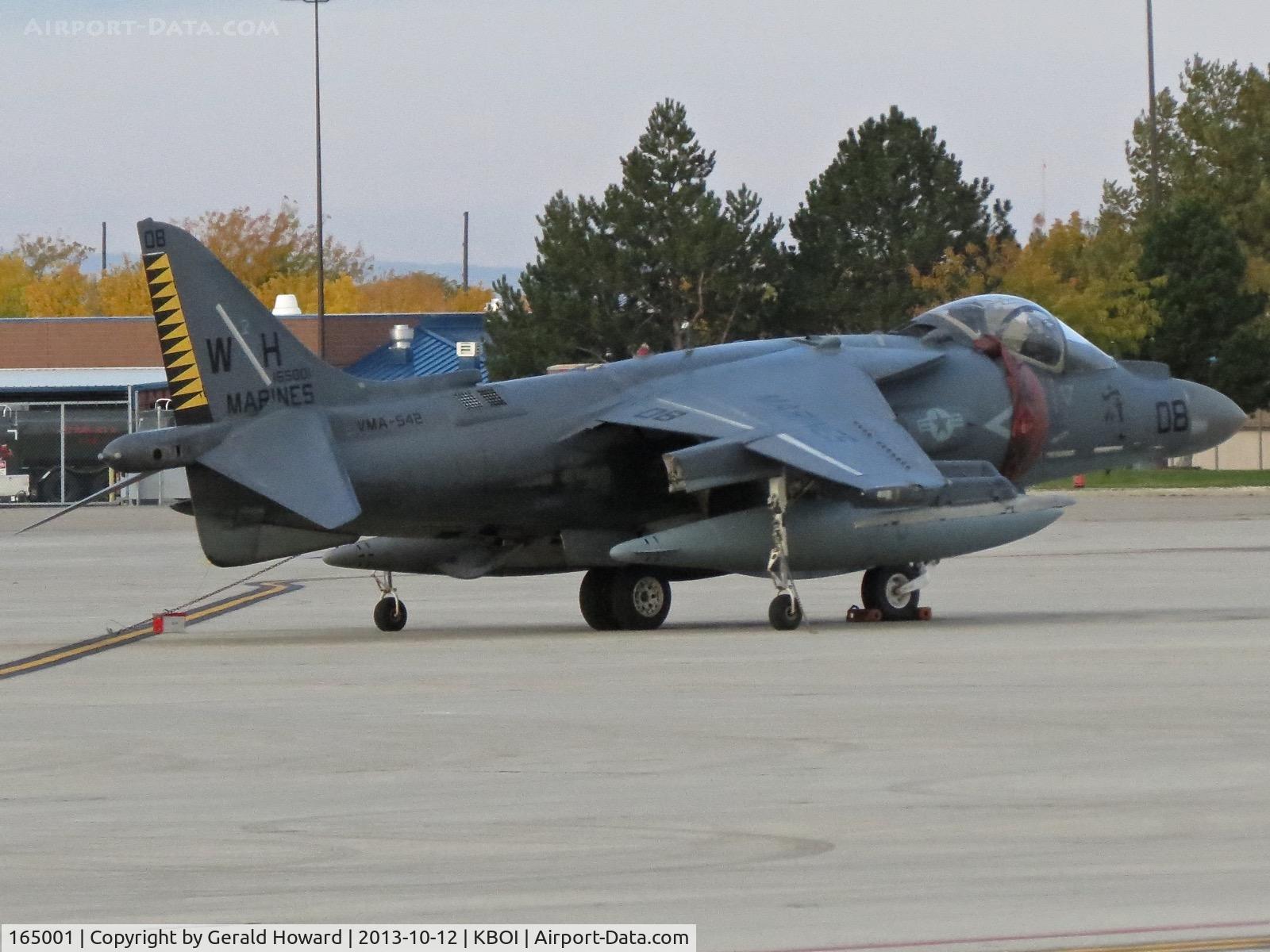 165001, Boeing AV-8B+ Harrier II Plus C/N B257, VMA-542, Cherry Point, NC. Parked on the Idaho ANJ ramp.