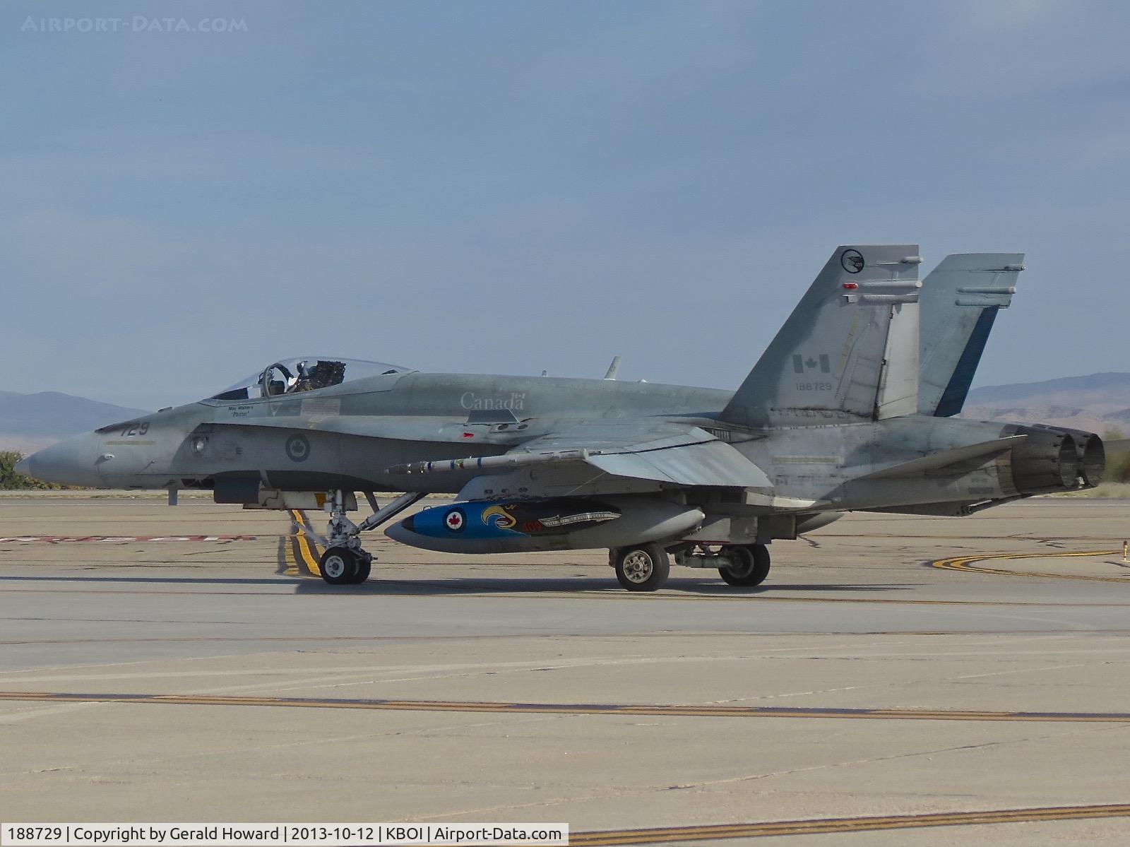 188729, McDonnell Douglas CF-188A Hornet C/N 0226/A179, Taxiing on Foxtrot.  409 Squadron, Cold Lake, Canada.