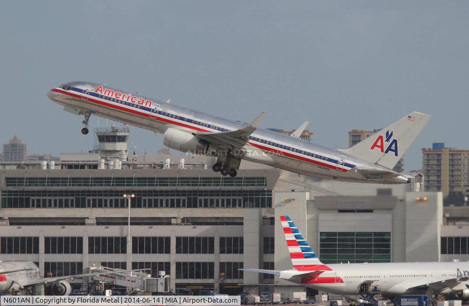 N601AN, 1995 Boeing 757-223 C/N 27052, American