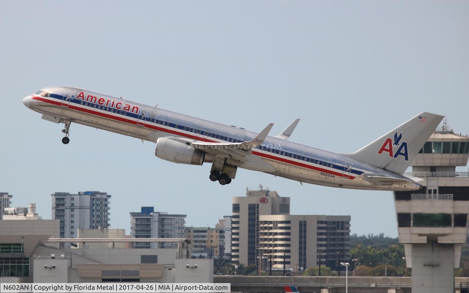 N602AN, 1995 Boeing 757-223 C/N 27053, American