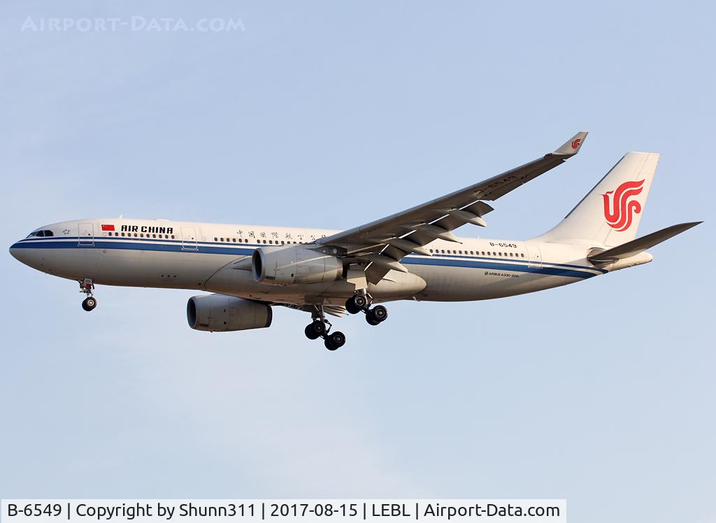 B-6549, 2012 Airbus A330-243 C/N 1330, LAnding rwy 25R