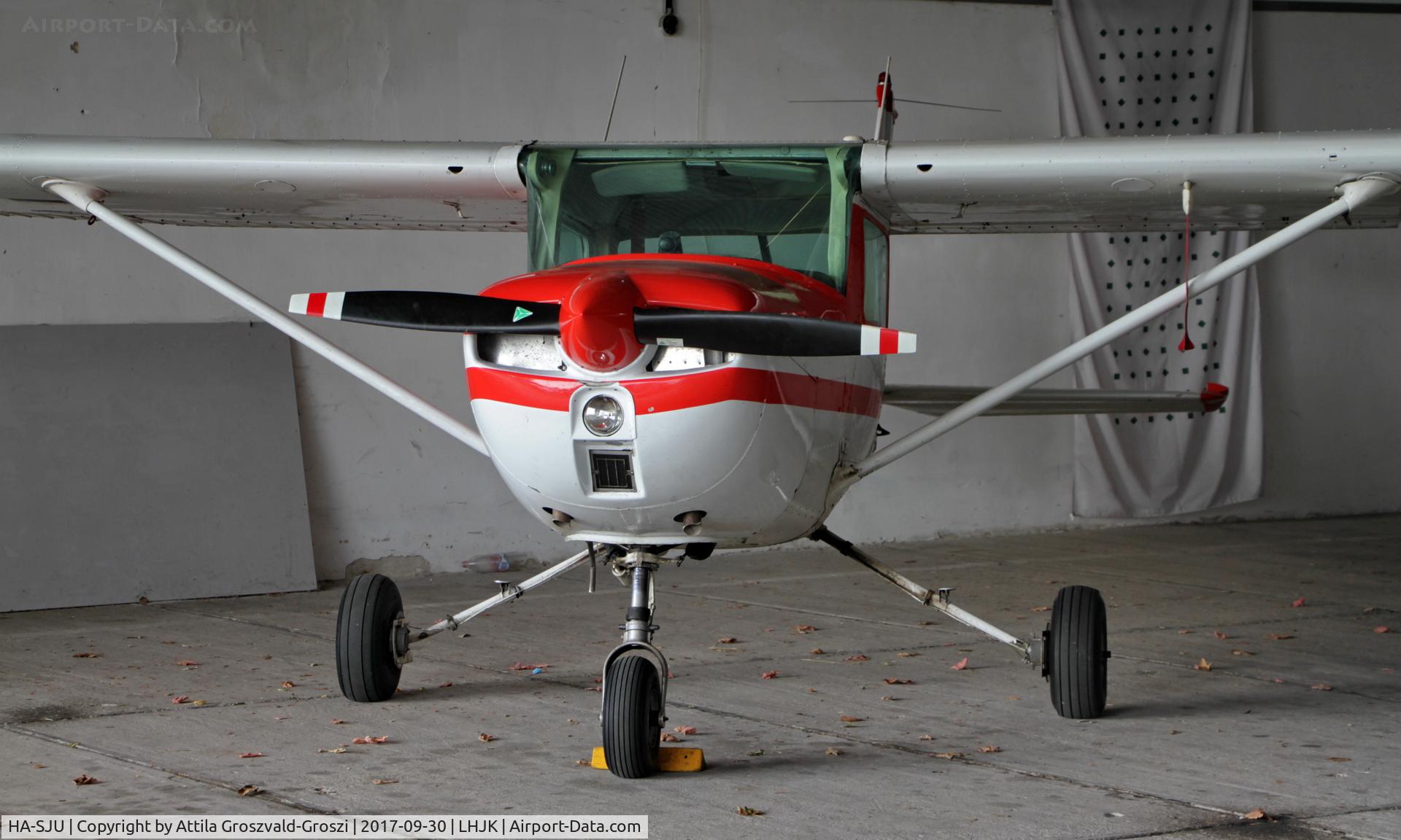 HA-SJU, Cessna 150M C/N 15076687, Jakabszállás Airport, Hungary