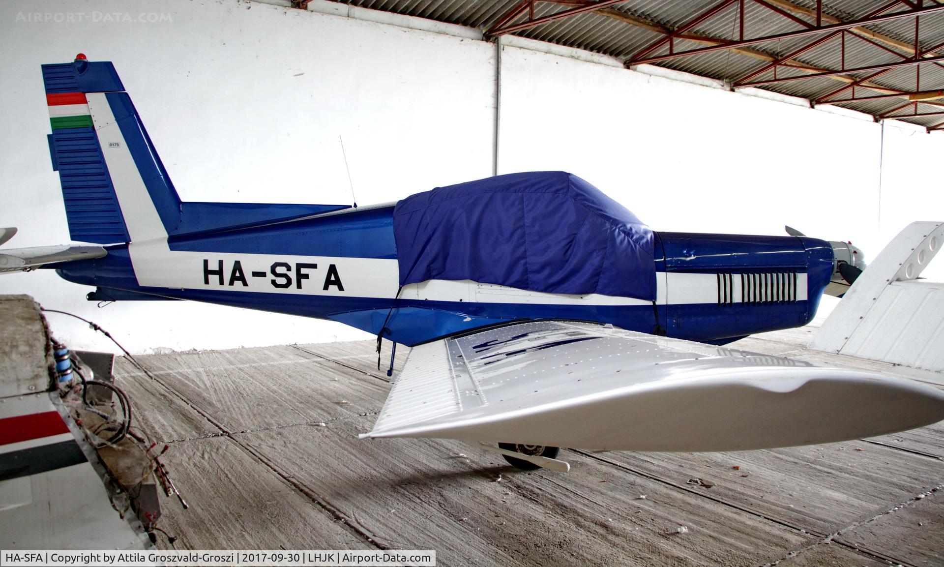 HA-SFA, 1979 Zlin Z-42M C/N 0175/06, Jakabszállás Airport, Hungary